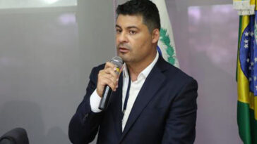 Marcelo Rangel, durante discurso na prefeitura de Ponta Grossa