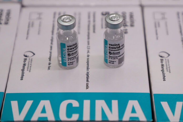covid 19 fiocruz entrega 6 5 milhões de doses de vacina ao pni dcmais