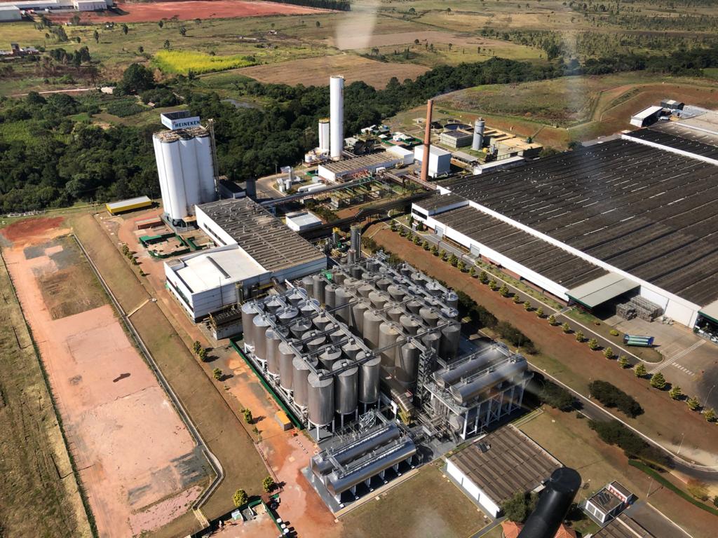 Foto aérea da cervejaria heineken de ponta grossa