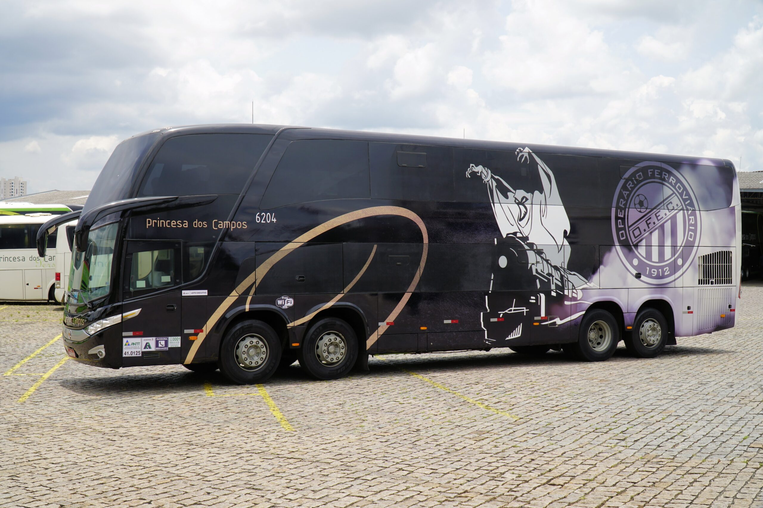 Novo ônibus do Operário Ferroviário