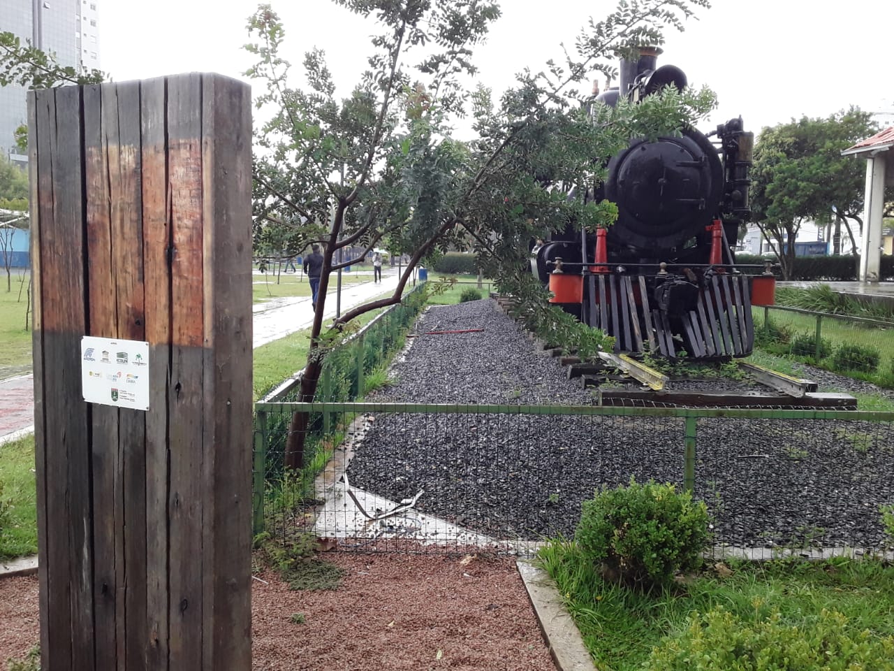 Foto da Locomotiva 250, Maria Fumaça monumento em Ponta Grossa