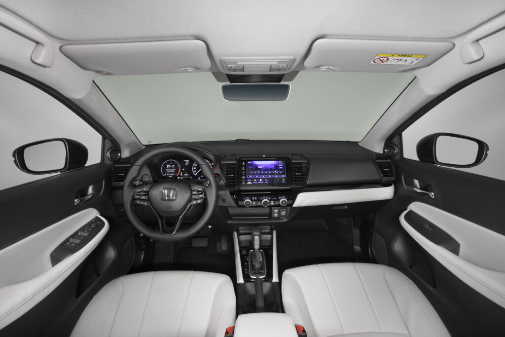 Detalhe do interior do New City Hatchback