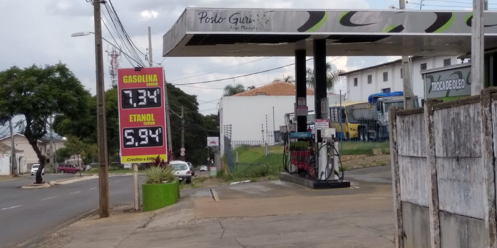 Foto do preço dos combustíveis em Ponta Grossa