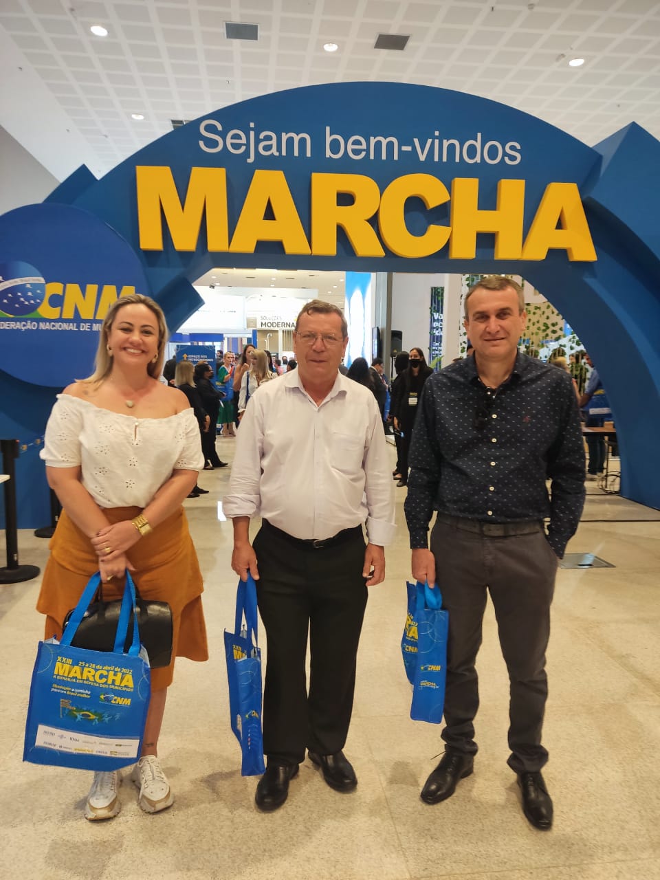 Prefeitos da região na Marcha dos prefeitos