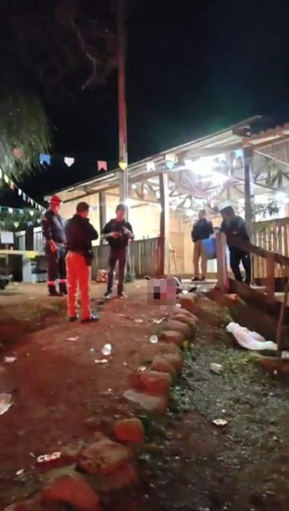 Jovens são mortos em festa julina