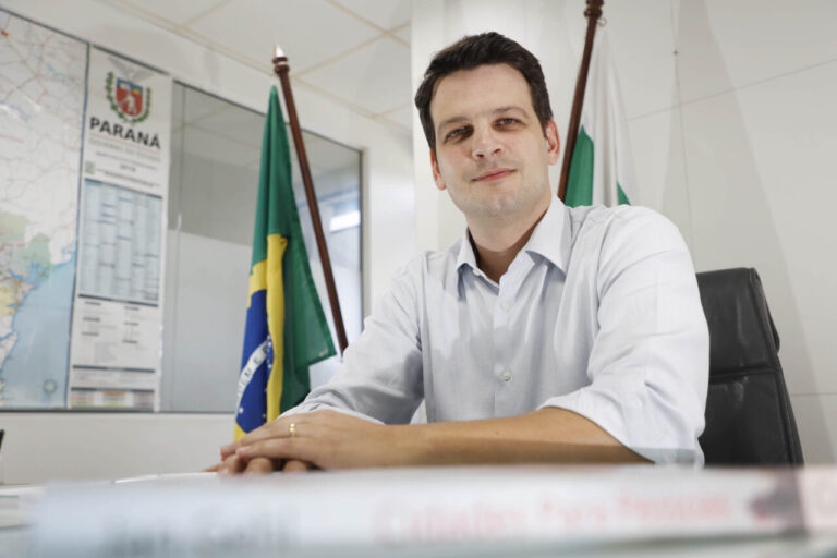 Eduardo Pimentel é Eleito Prefeito Em Curitiba - Dcmais