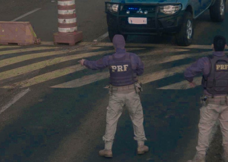 Veículo transportava 150 kg de cocaína
