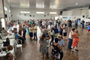 CECON, que sediará jogos 60+, em dia de baile