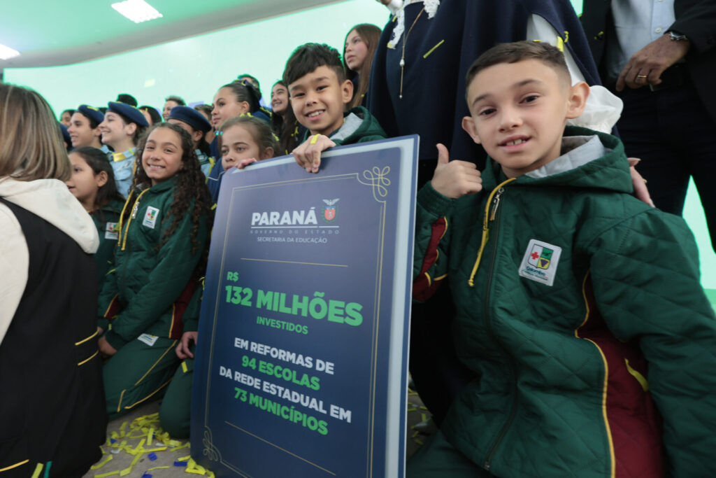 O governador Carlos Massa Ratinho Junior anuncia nesta terça-feira (21), no Palácio Iguaçu, uma série de investimentos do Governo do Estado voltado para melhorias na educação paranaense.