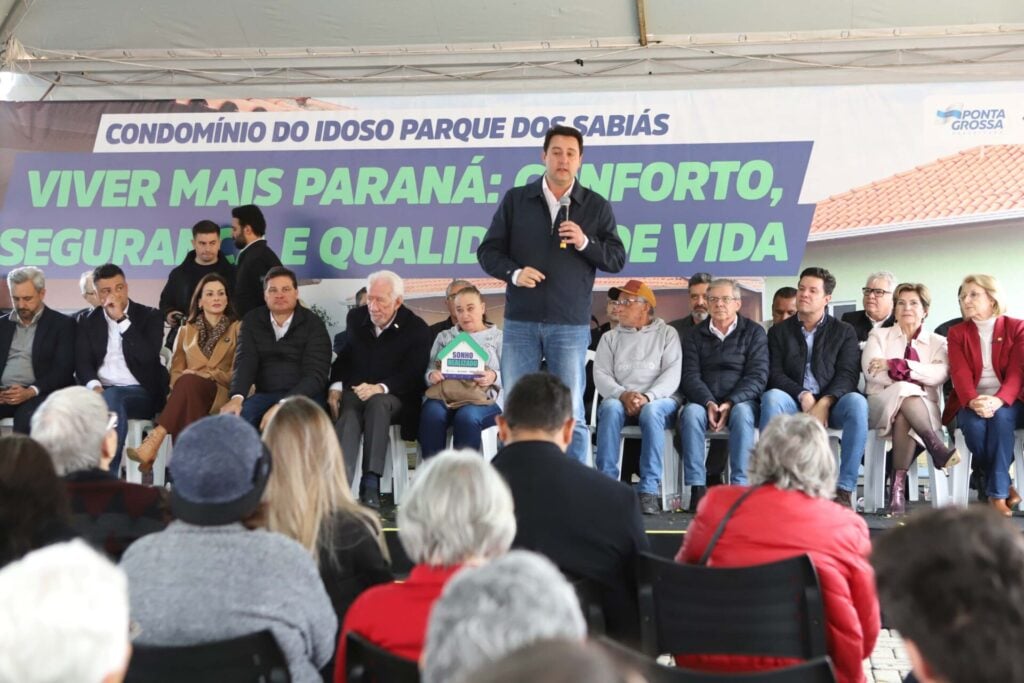 Entrega do Condomínio do Idoso, em Ponta Grossa