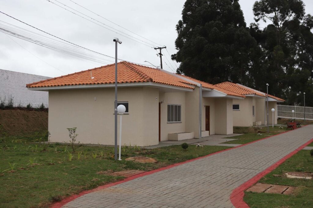 Entrega do Condomínio do Idoso, em Ponta Grossa