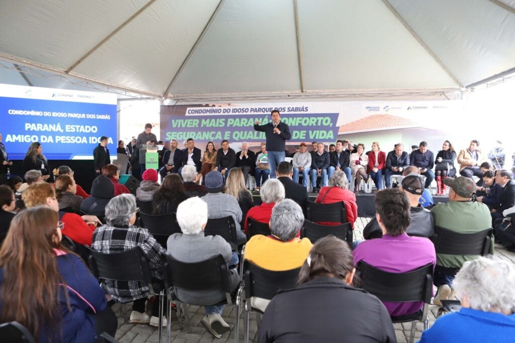 Entrega do Condomínio do Idoso, em Ponta Grossa