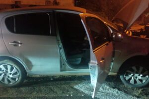 Fiat Palio foi roubado em março do ano passado, em Hortolândia (SP)