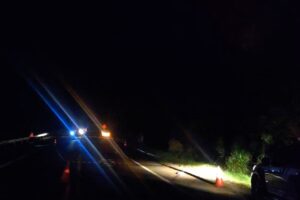 Rodovia foi interditada até a chegada do IML