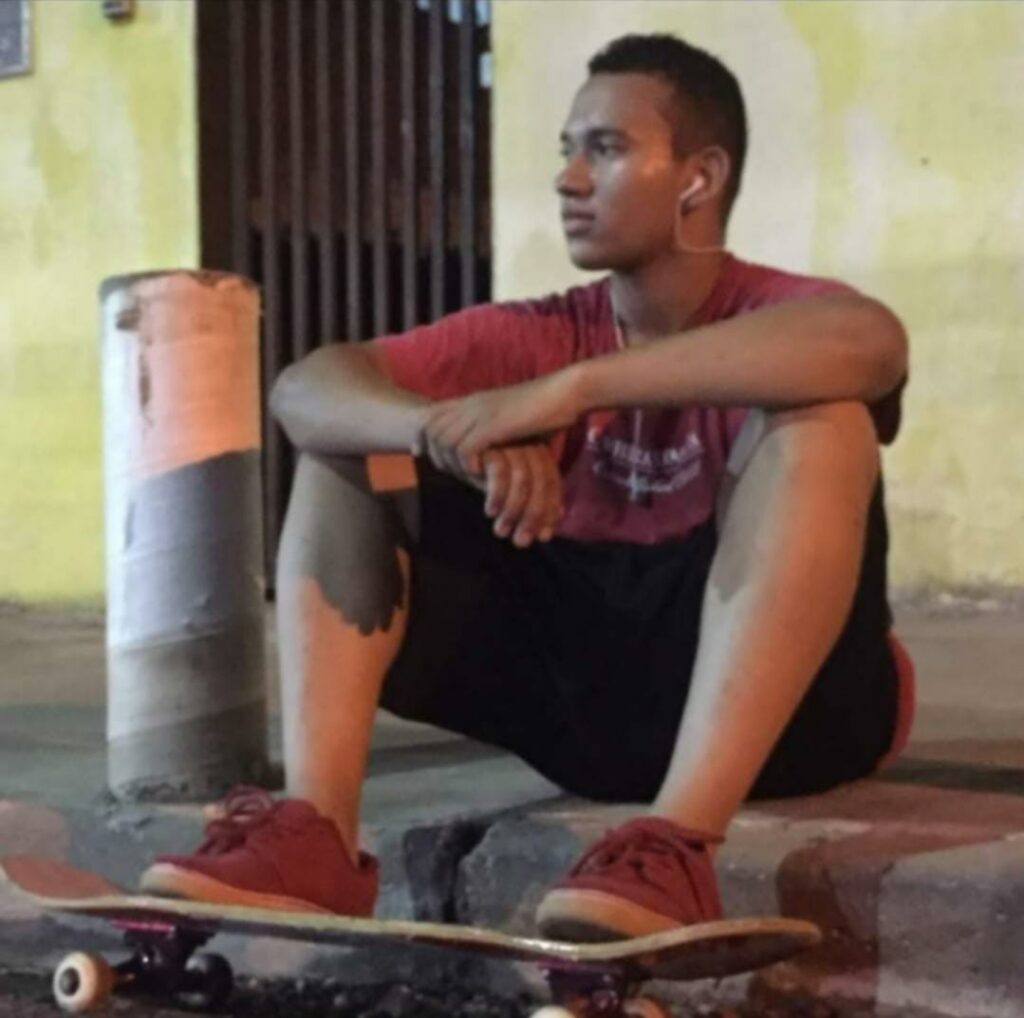 Brenno SIlva Guerra Santos, ganhador do carro da campanha do Palladium 2