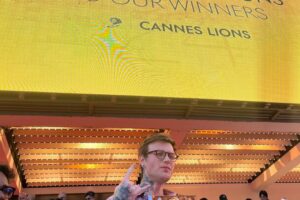 Publicitário de PG com Leão de Cannes