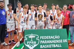 Time de PG é bronze em Curitiba