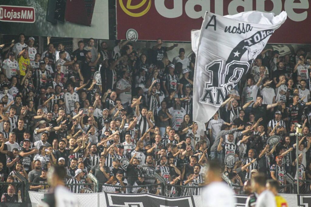 Torcida do Operário
