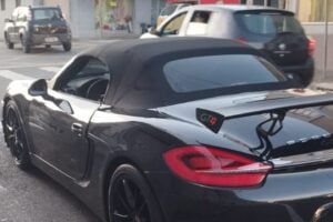 Carro suspeito foi abordado