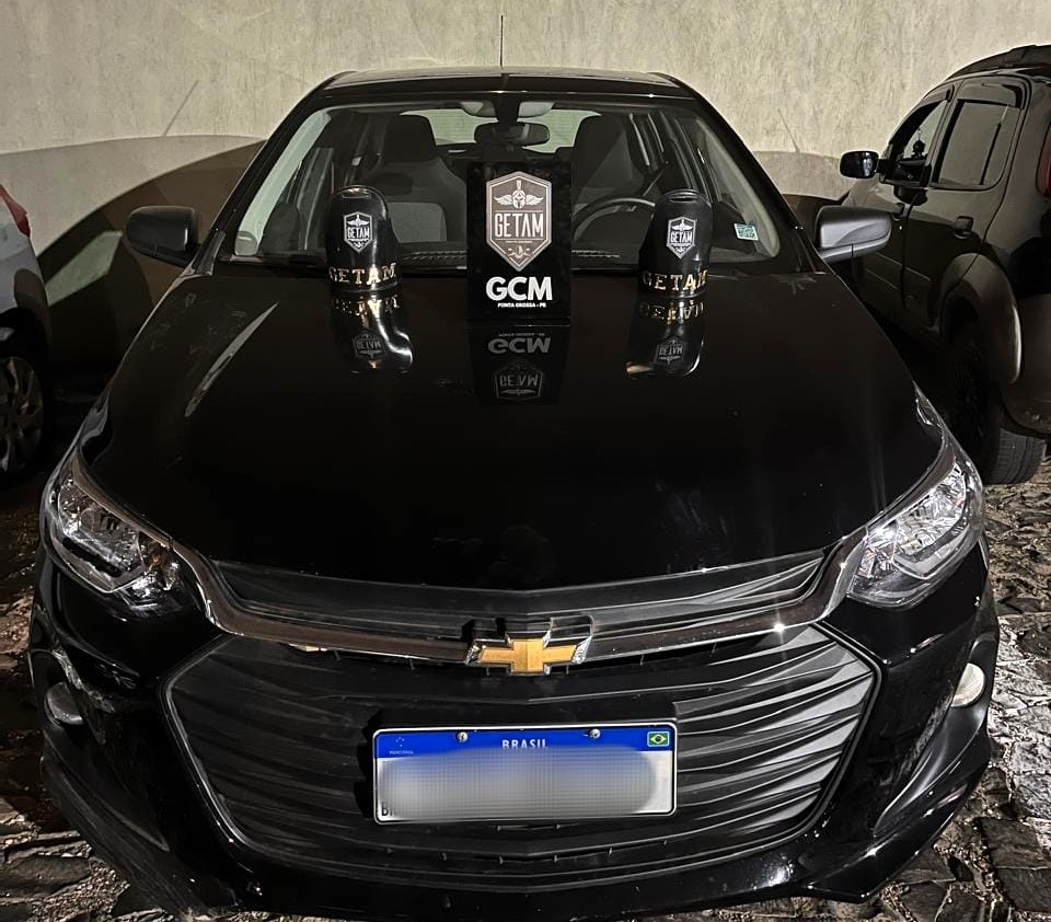 Carro furtado recuperado