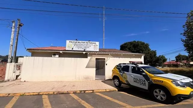 Fachada da Companhia da PM em Ortigueira