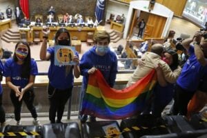 Congresso do Chile aprova casamento entre pessoas do mesmo sexo