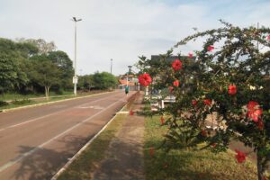 Foto de paisagem do bairro Uvaranas, em Ponta Grossa, ilustra a Previsão do tempo