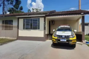 Fachada do Destacamento da PM em Paulo Frontin