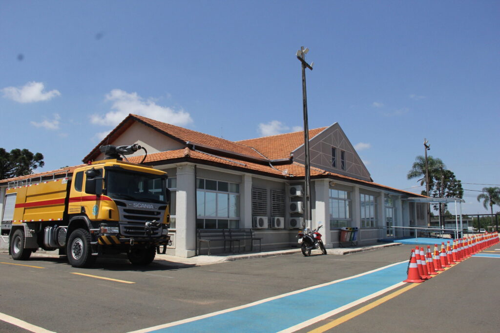 Foto de obras no aeroporto de Ponta Grossa