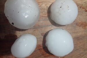 Granizo em São João do Triunfo
