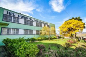 Foto da fachada do Hospital Carolina Lupion, em Jaguariaíva