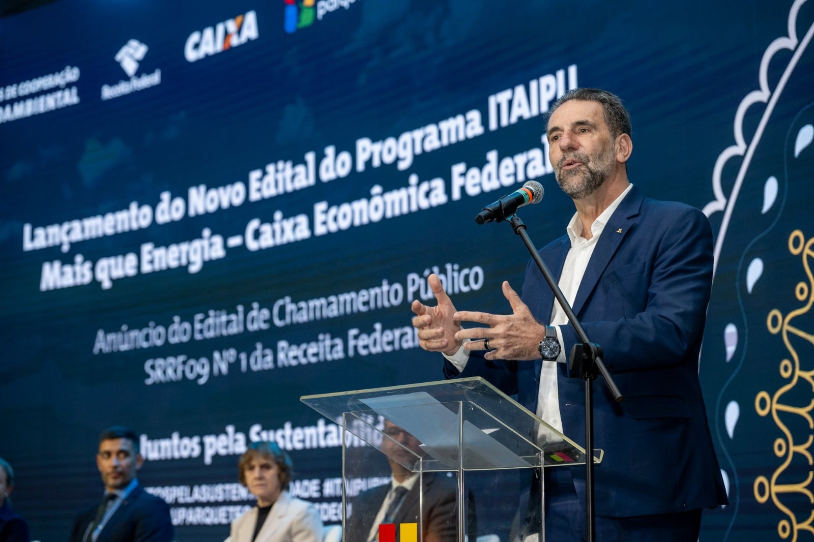 Ao todo serão destinados R$ 883,3 milhões