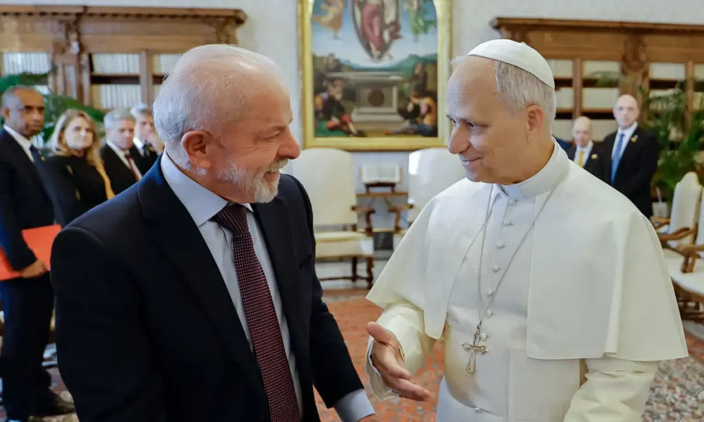 Primeiro encontro entre o presidente da República Lula e o Papa Leão XIV
