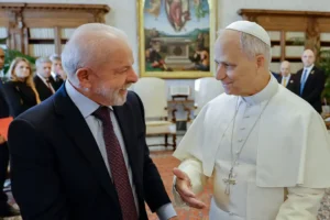 Primeiro encontro entre o presidente da República Lula e o Papa Leão XIV