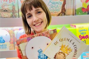 Melissa com algumas de suas produções