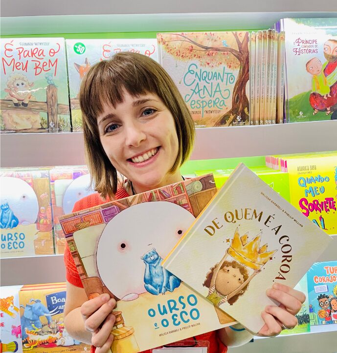Melissa com algumas de suas produções