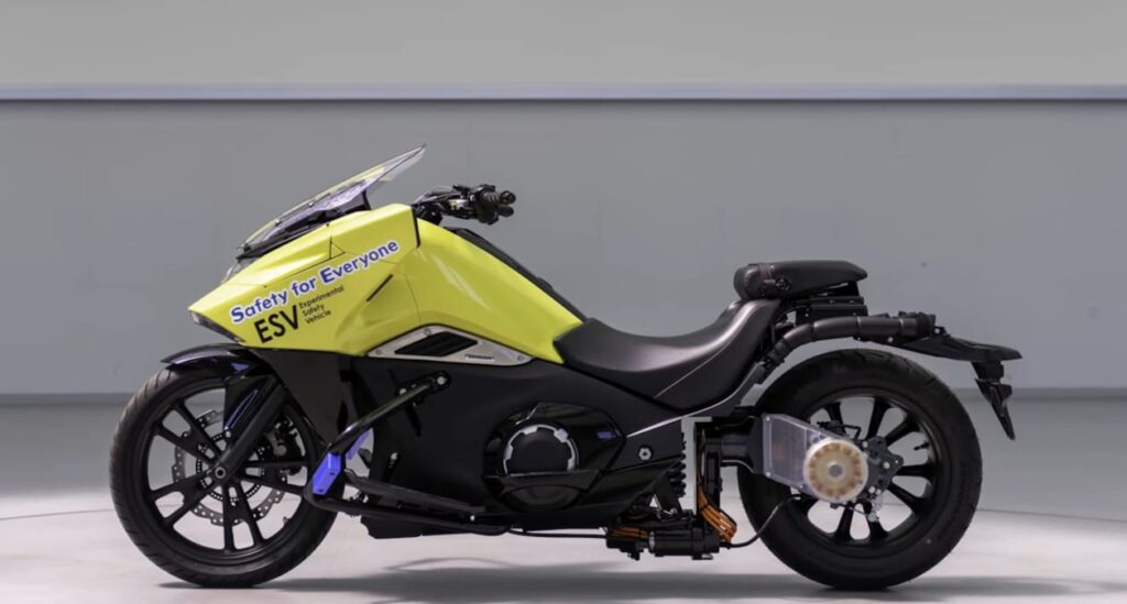 Moto que para em pé