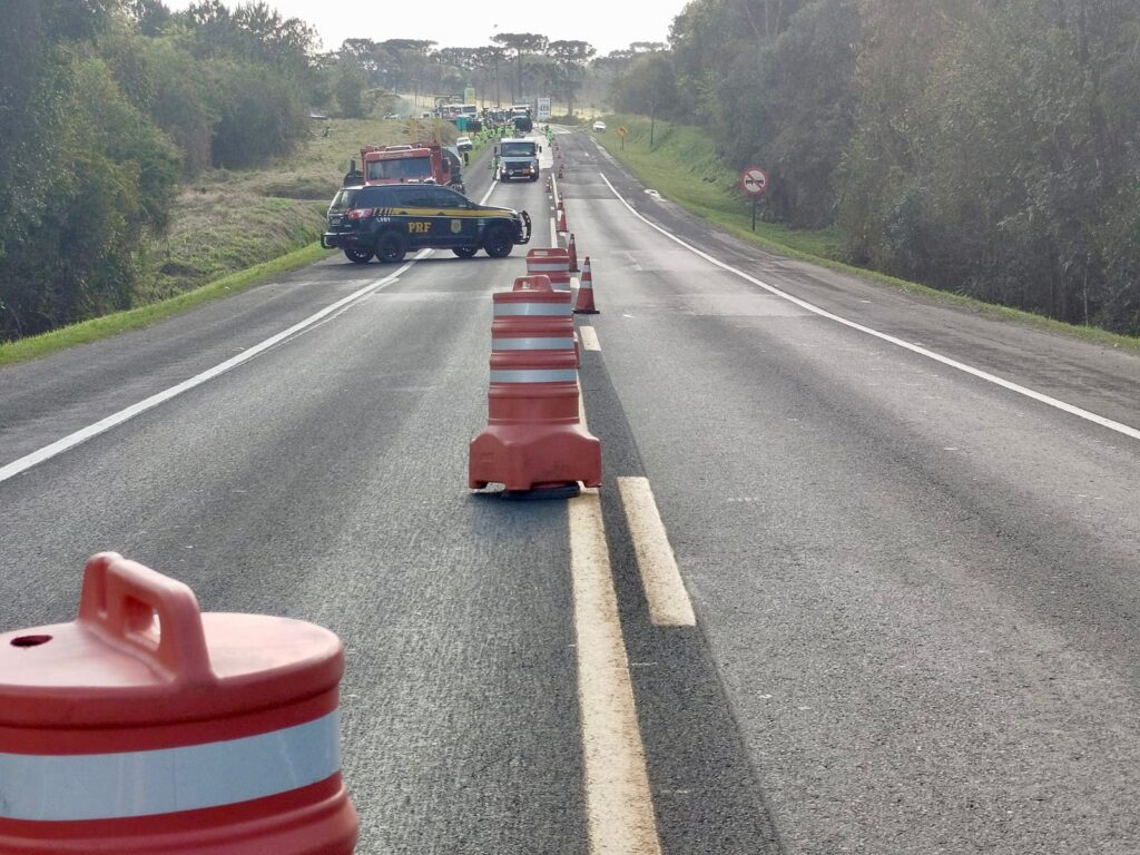 Obras na BR-277 entre Prudentópolis e Irati