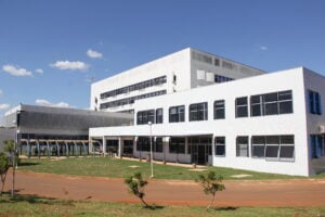 Fachada do Hospital Universitário Regional UEPG