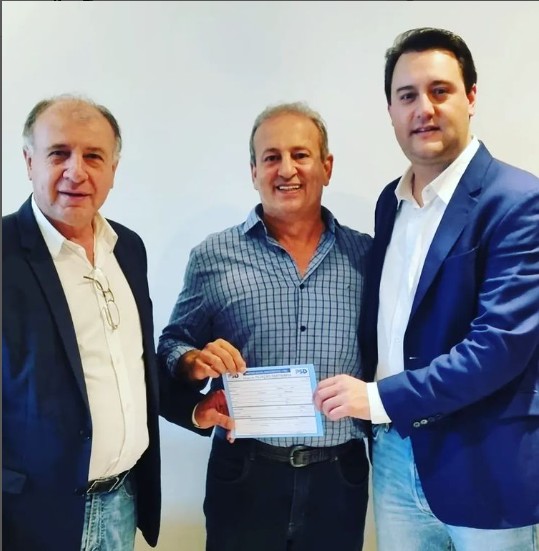 Moacyr, com o chefe da Casa Civil, João Carlos Ortega, e o governador Ratinho Junior