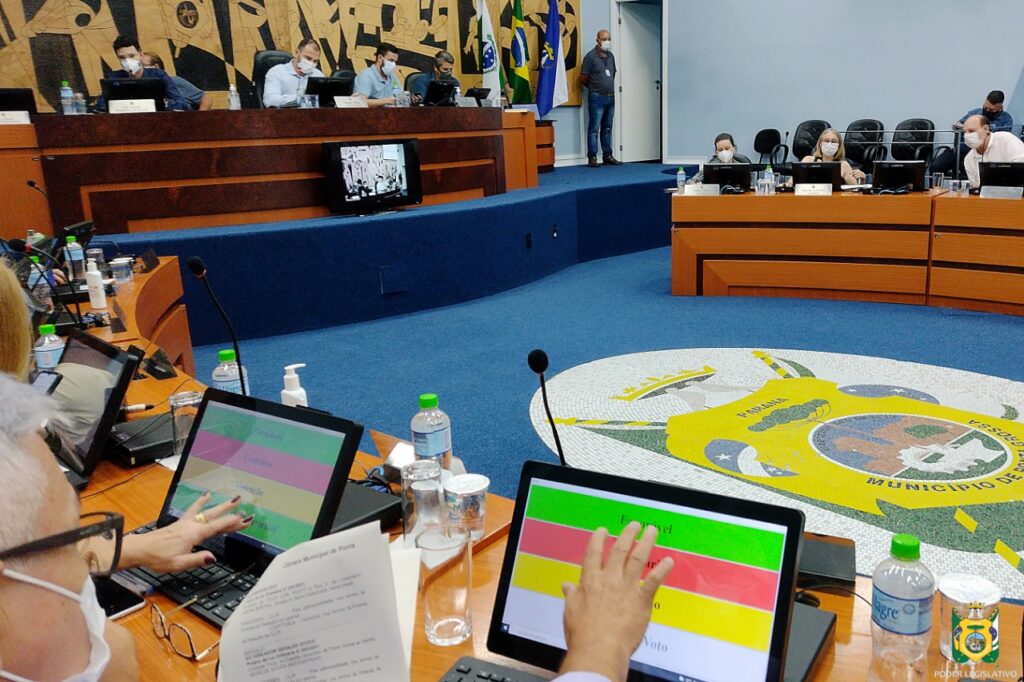 Sessão plenária da Câmara de Vereadores de Ponta Grossa