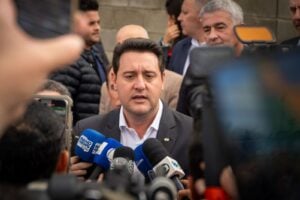 Governador do Paraná Ratinho Junior, durante entrevista à imprensa
