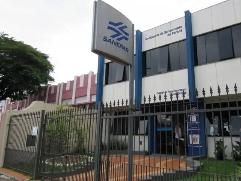 Fachada da Central de Atendimento da Sanepar