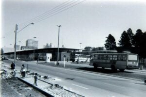 Foto do Terminal Central de Ponta Grossa nos anos 1990