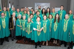 Membros da Academia de Letras dos Campos Gerais.