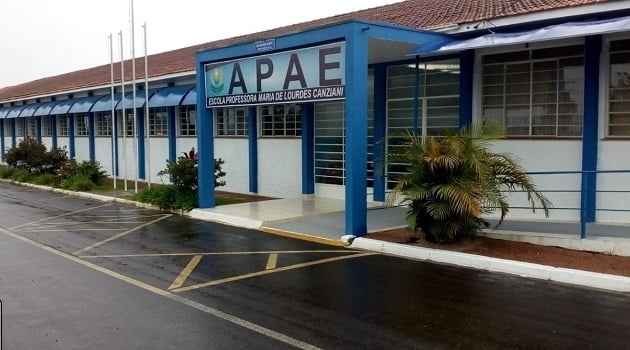 Fachada da APAE