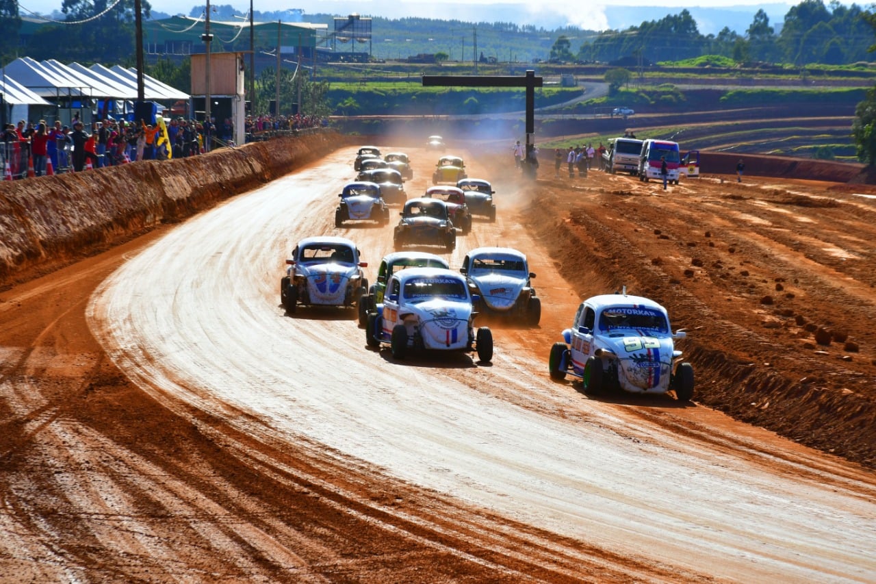 OLD FUSCA Old Fusca A: 1.º) Jefferson de Pontes, 37 pontos; 2.º) Luciano Laroca, 36; 3.º) Emanuel Pauzer, 24; 4.º) Anderson Souza, 23; 5.º) Carlos Eduardo, 12. Old Fusca B: 1.º) Victor Mahle, 43; 2.º) Matheus Ruthes, 27; 3.º) Eliton Alves, 20; 4.º) Júnior Almeida, 18; 5.º) André da Silva, 16. OLD CHEV Old Chev A: 1.º) Fábio Stelle, 44 pontos; 2.º) Júnior Fagundes, 30; 3.º) Douglas Torres, 24; 4.º) Maurício Cavali, 20; 5.º) Ricardo Smanioto, 16. Old Chev B: 1.º) Ricardo Moleta, 38; 2.º) Fagner Ienkot, 35; 3.º) Guilherme Wunderlich, 20; 4.º) Vinícius Kavulhuka, 18; 5.º) Fabrício Ienkot, 12. NOVATOS/TURISMO Novatos I: 1.º) Andrew Kruger, 35 pontos; 2.º) Mário Bernardi, 31; 3.º) Cláudio Tucholske, 27; 4.º) Marciano de Paula, 20; 5.º) Rafael Camilo, 10. Turismo C: 1.º) Hamilton Morsh, 43; 2.º) Eduardo da Silva, 30; 3.º) Francisco Viana, 22; 4.º) Marcos Melo, 12; 5.º) Mateus Prado, 0. KART CROSS CBA Resultado Final: 1.º) Felipe Nadai 36 pontos; 2.º) Jefferson Patrick, 33; 3.º) Davi Santin, 28; 4.º) José Neto, 18; e 5.º) Mayko Gregório, 14. KART CROSS FORÇA LIVRE Resultado final: 1.º) Felipe Nadai, 43 pontos; 2.º) Rodrigo Meirelles, 30; 3.º) Leandro Nogueira, 22; 4.º) Vado da Silva, 22; e 5.º) Pontalti Júnior, 16. MARCAS Resultado final: 1.º) Juca Lisboa, 41 pontos; 2.º) Stive Tokarski, 32; 3.º) Jean Gans, 20; 4.º) Vitor Colodel, 20; 5.º) Antonio Carvalho, 14. TURISMO CLÁSSICO Resultado final: 1.º) Genilson Colodel, 43 pontos; 2.º) Guilherme Wunderlich, 30; 3.º) Maurício Cavali, 24; 4.º) Jarbas Schutt, 18; e 5.º) Daniel Rubik, 16. AUTO CROSS Resultado final: 1.º) André Artemiuz, 43 pontos; 2.º) Ricardo Basso, 30; 3.º) Luiz Camargo, 24; 4.º) Valter Valentin,16; 5.º) Amauri de Jesus, 16; 6.º) Aguinaldo Silva, 16.