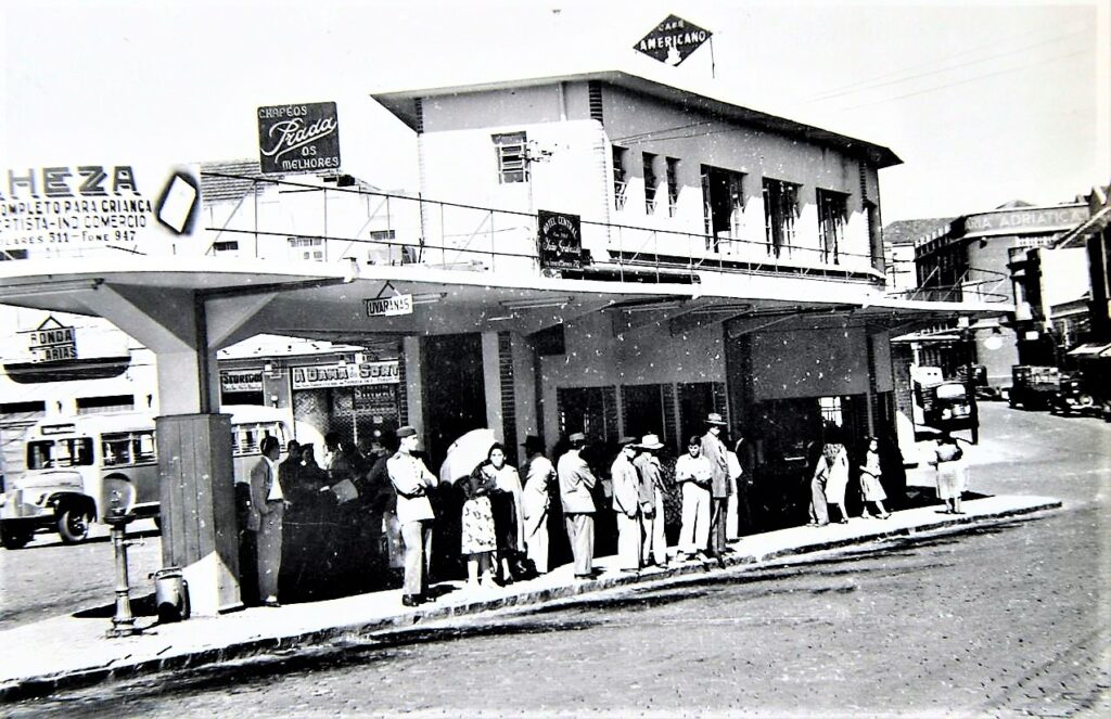 Foto do Ponto Azul de Ponta Grossa na década de 1940