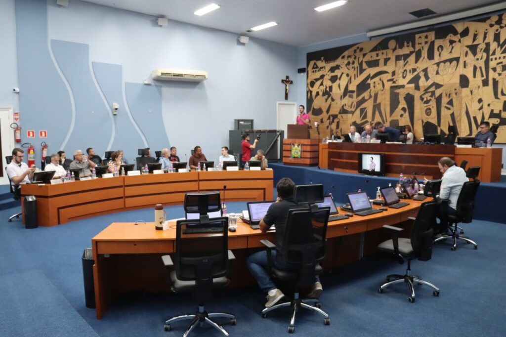 Camara terá conferência de Políticas para Mulheres