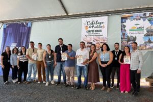 Lideranças presentes no lançamento do novo Catálogo de Produtos da AMCG, na ExpoIpiranga